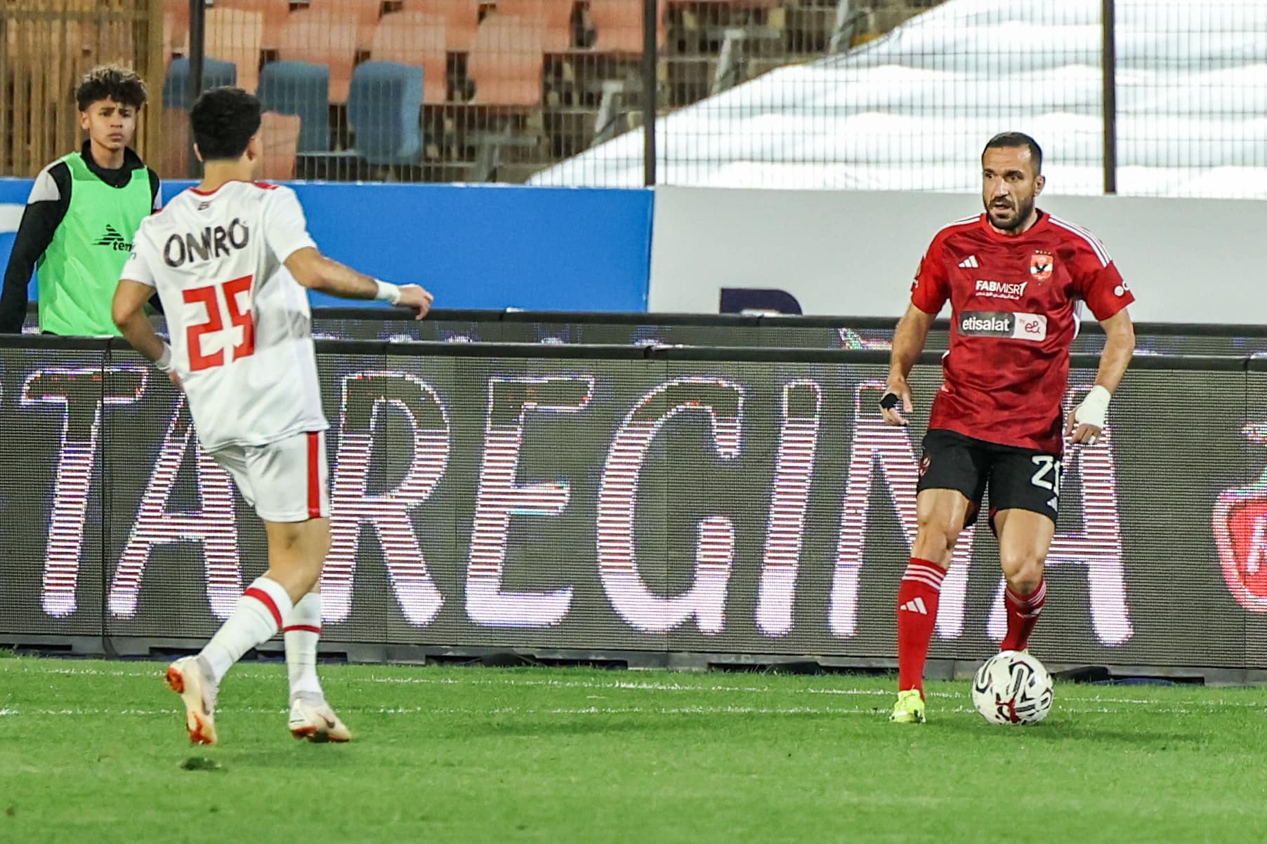 اللقاء المنتظر…. القنوات المفتوحة الناقلة لمباراة الأهلي والزمالك في كأس السوبر الإفريقي 2024