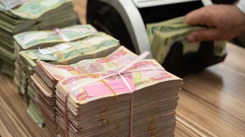 هام للعراقيين بشأن رواتب الموظفين خلال الفترة المقبلة