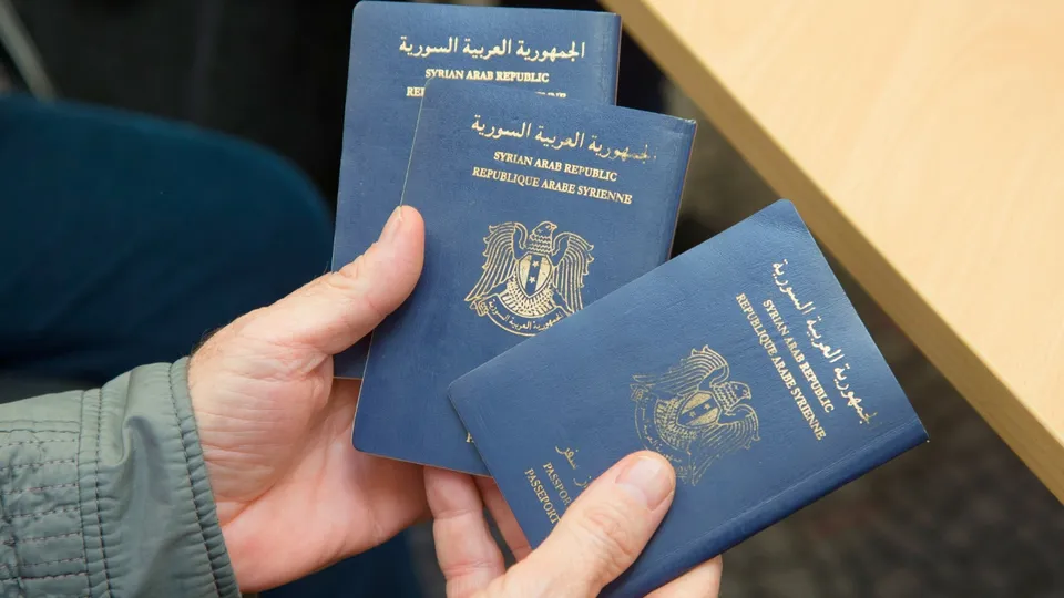دليل استخراج جواز السفر السوري 2025 كل ما تحتاج معرفته عبر منصة أنجز