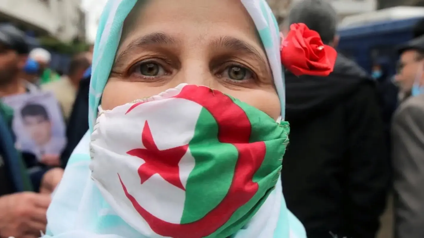 رابط التسجيل في منحة المرأة الماكثة بالبيت 0225 بولايات الجزائر والشروط اللازمة